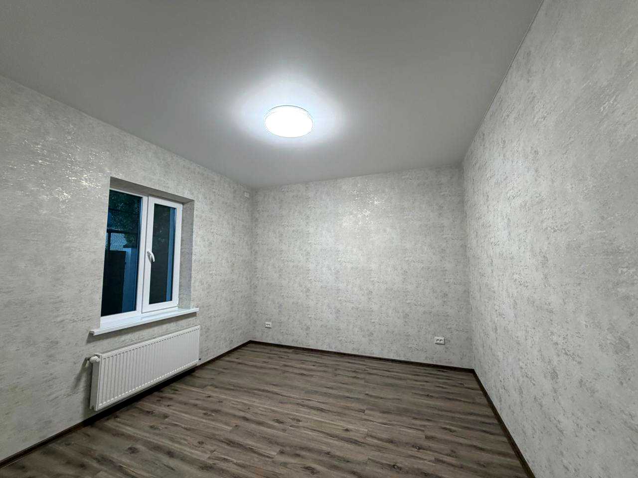 1877321603728756