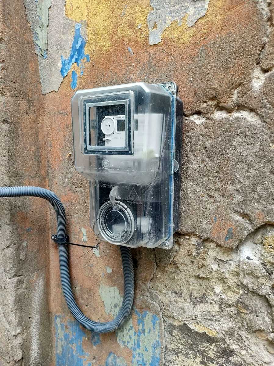 1877327645103543