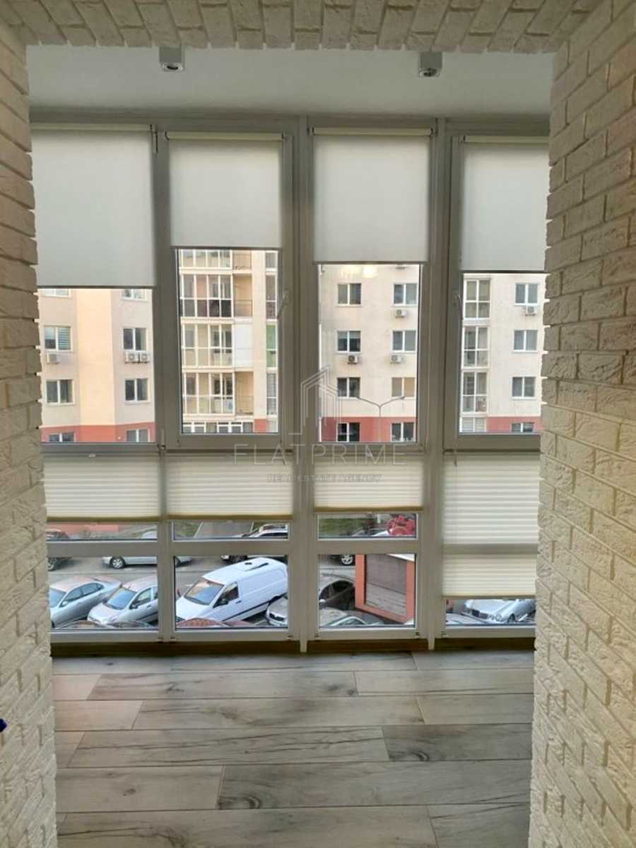 1877329045202894