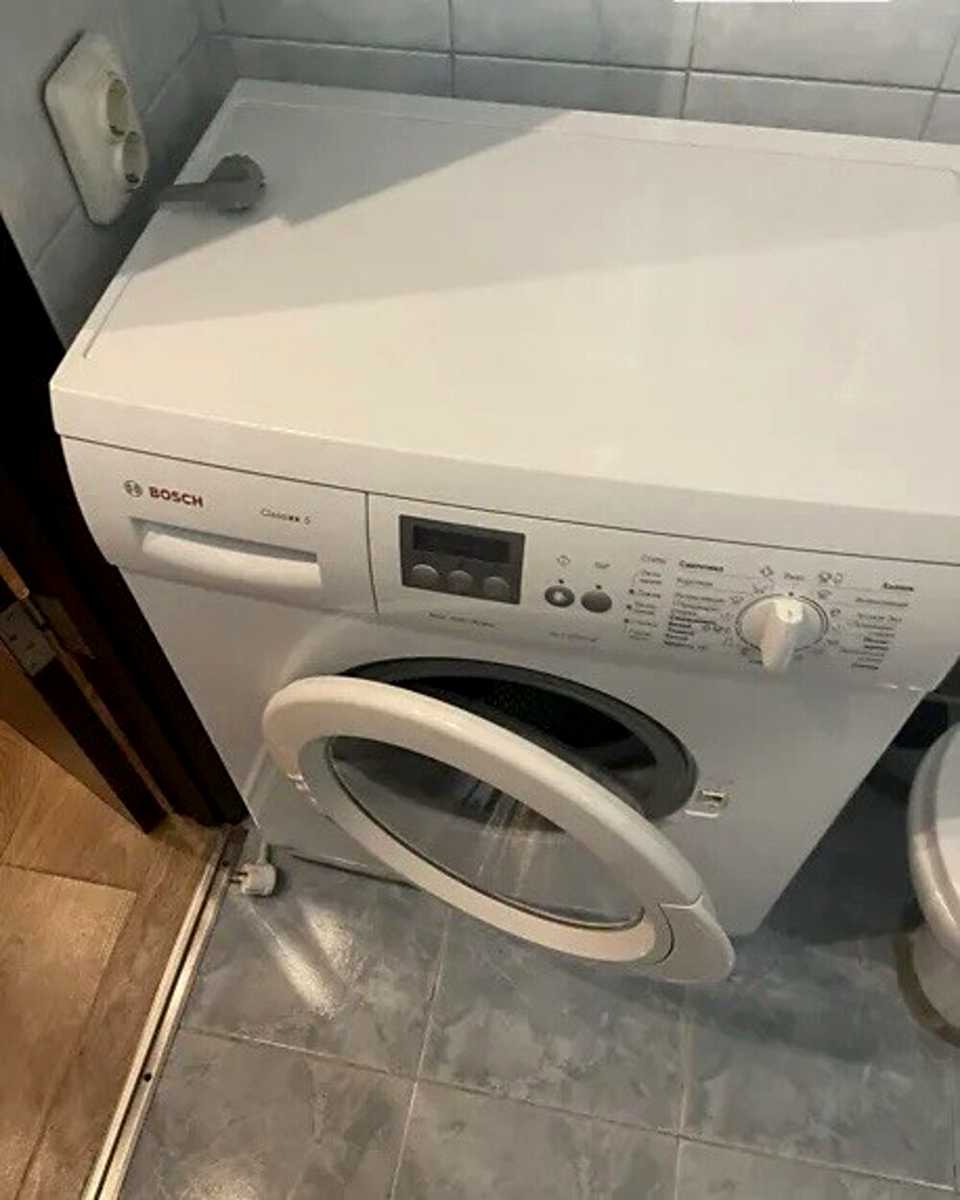 1877332701346332