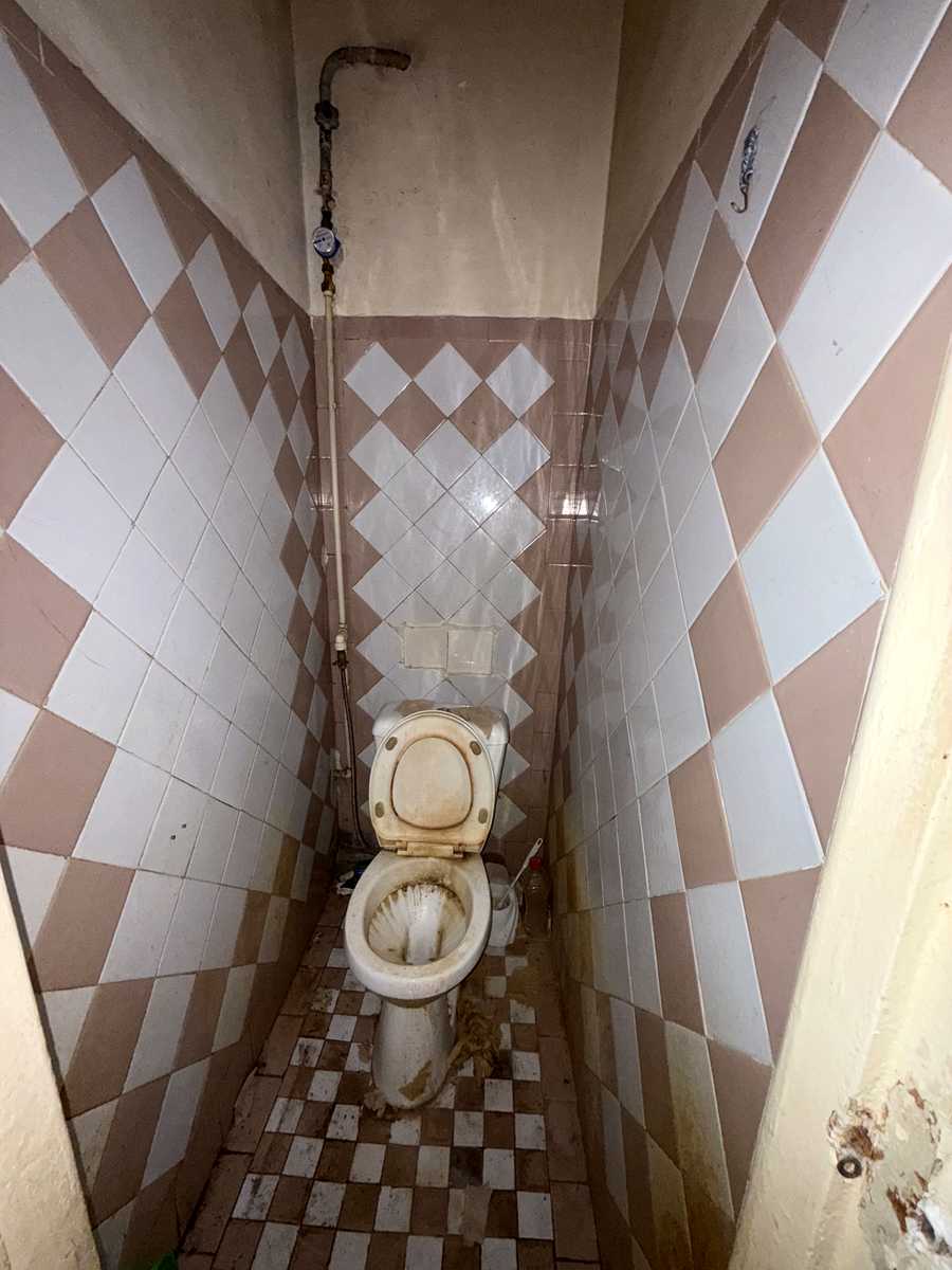 1877333589964253