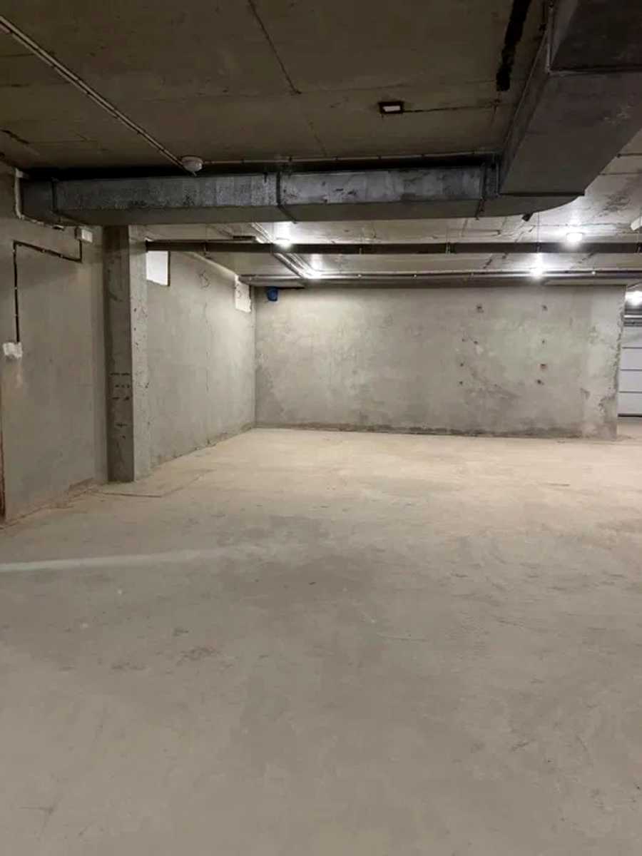 1877335630584583