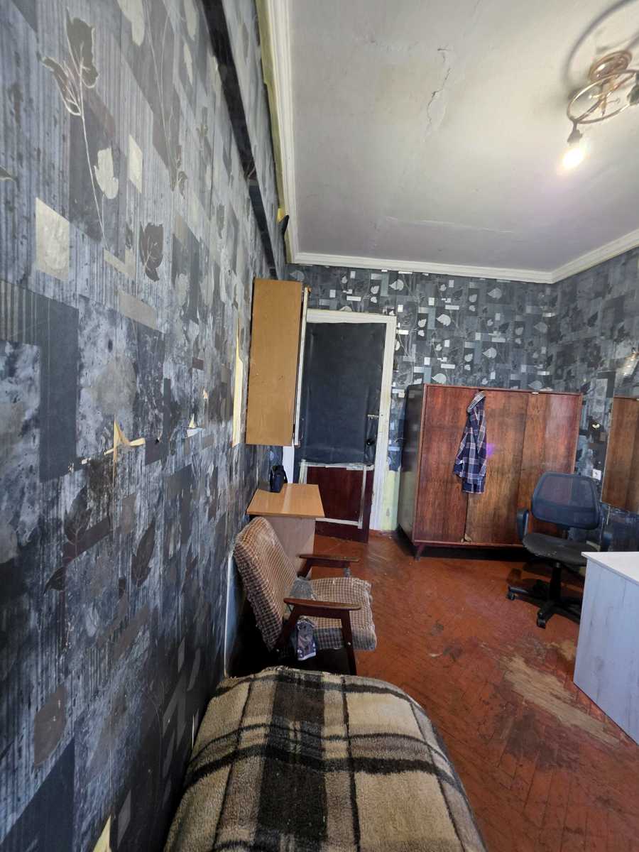 1877336366302106