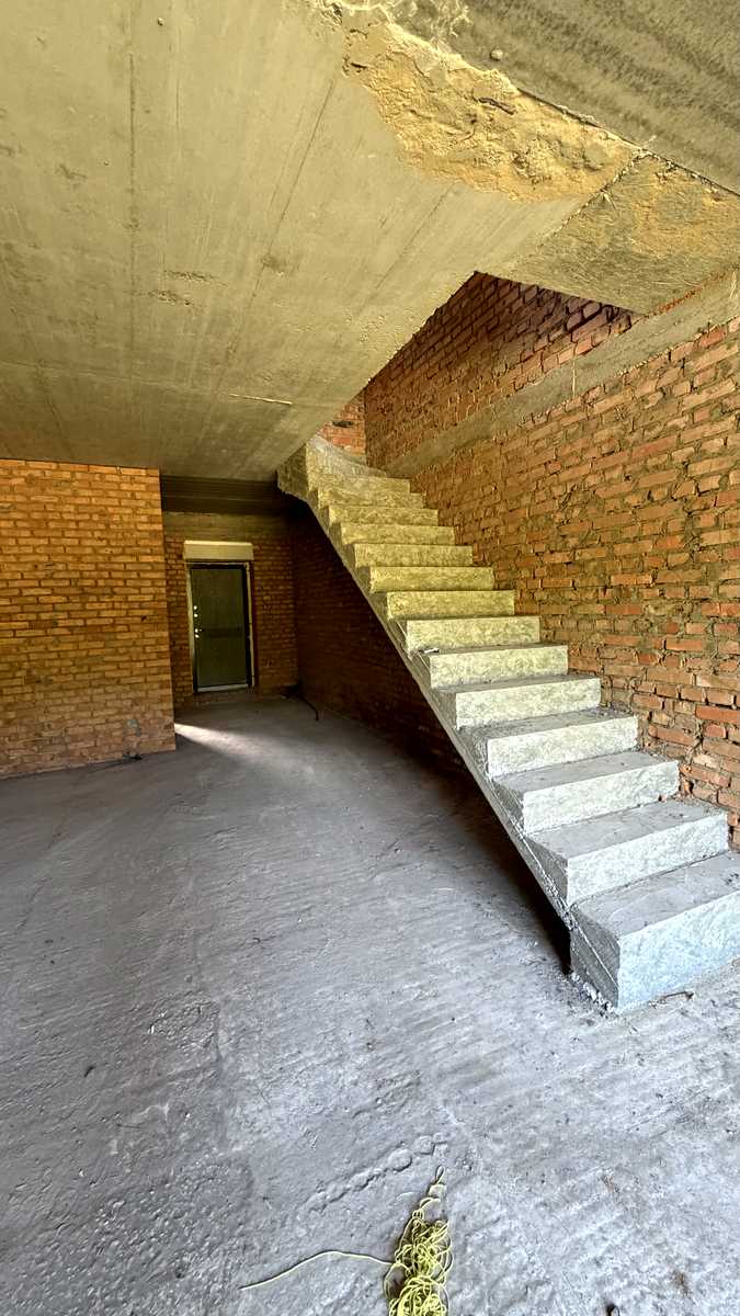 1877367543244661