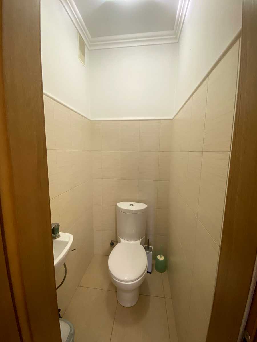 1877376362617640