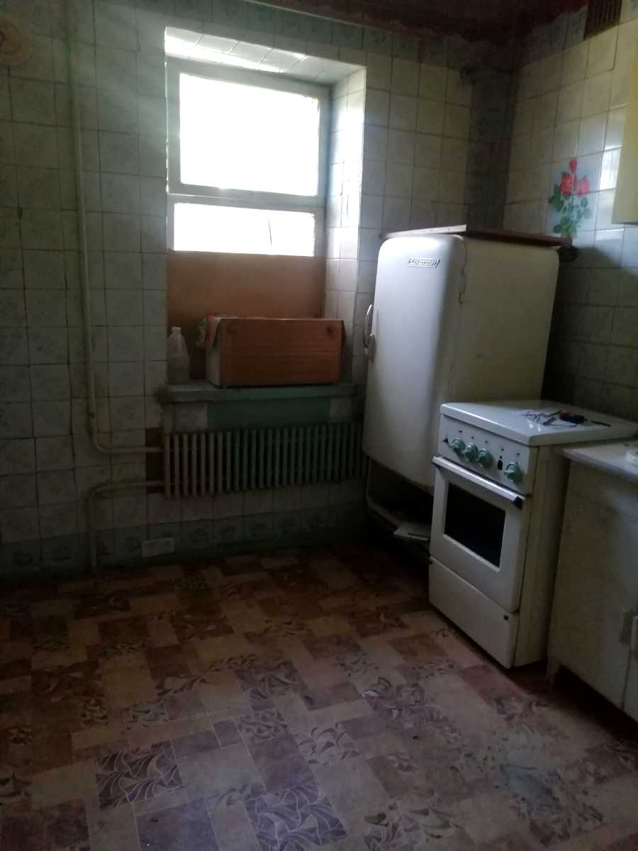 1877379255792323