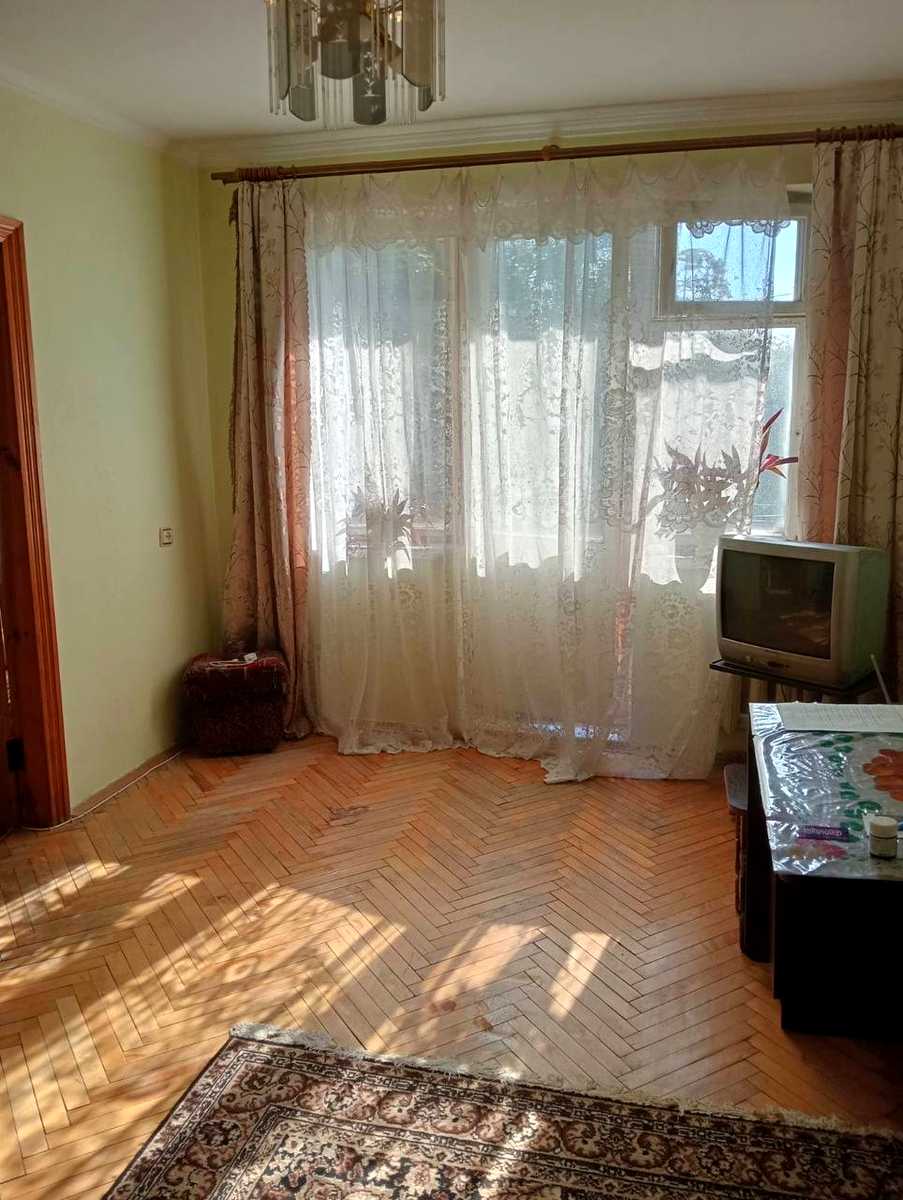 1877381667641800