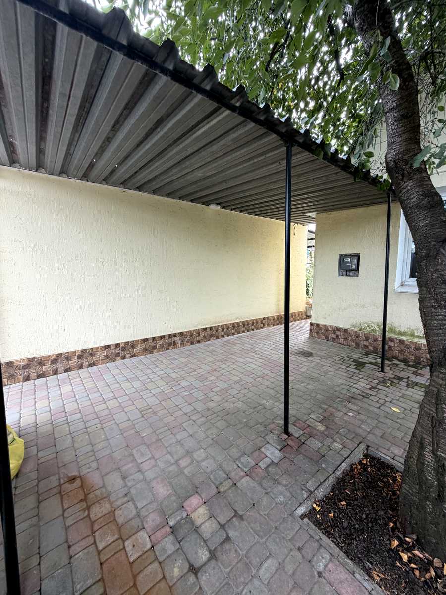 1877384674332659