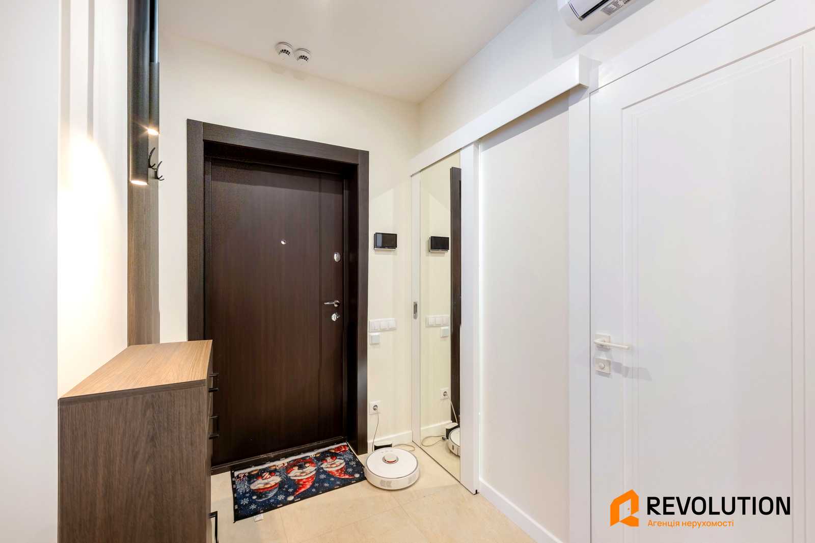 1877385645286180