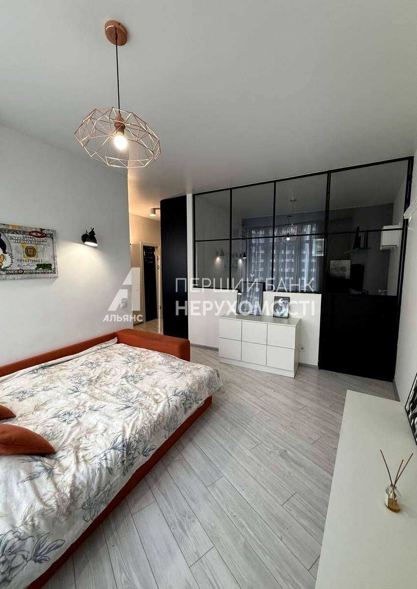 1877390570737805.jpg