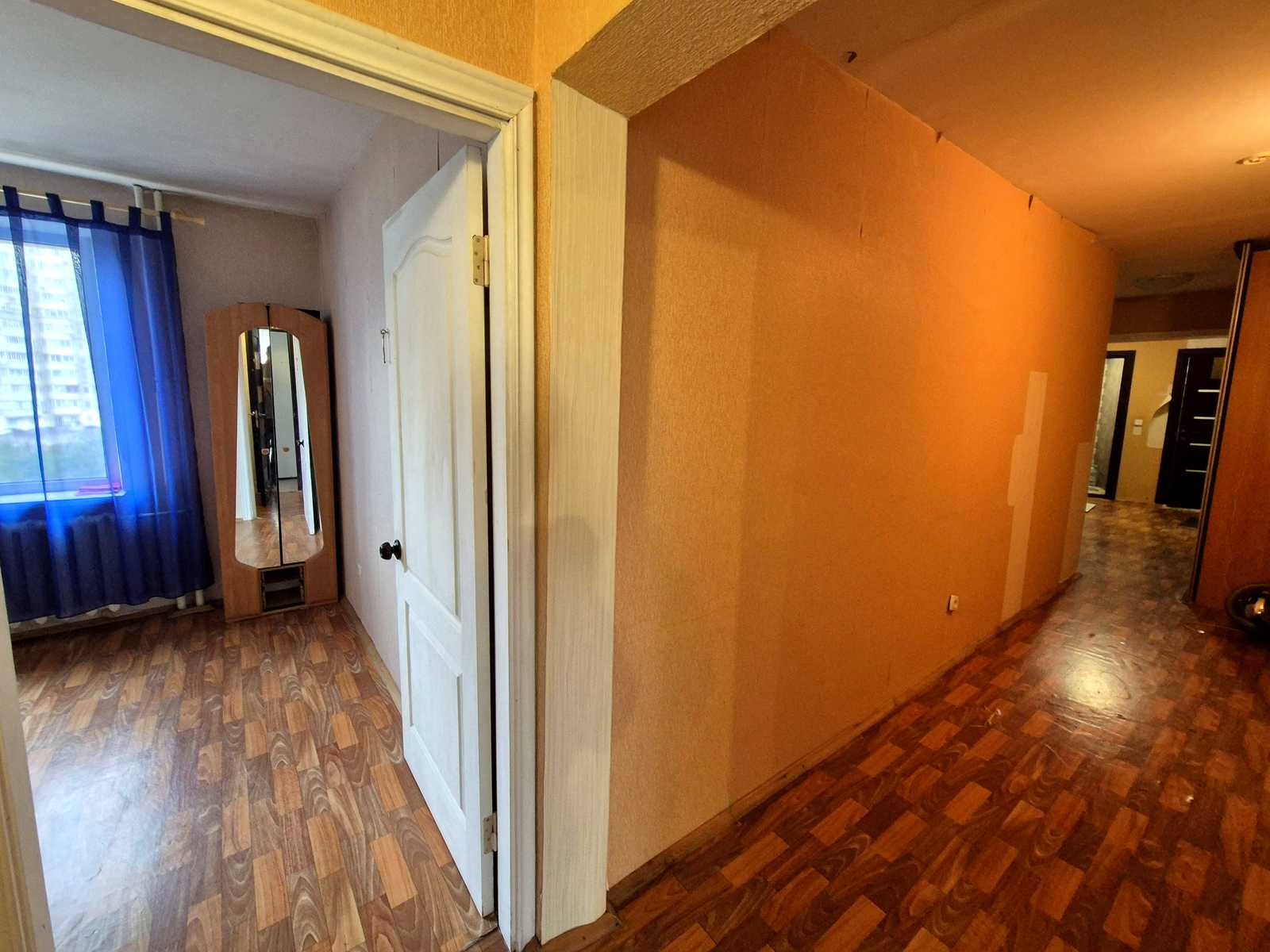 1877395544730879
