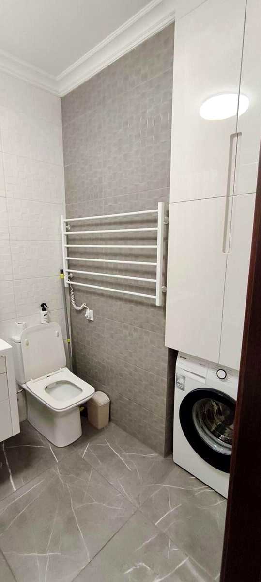 1877396206324969
