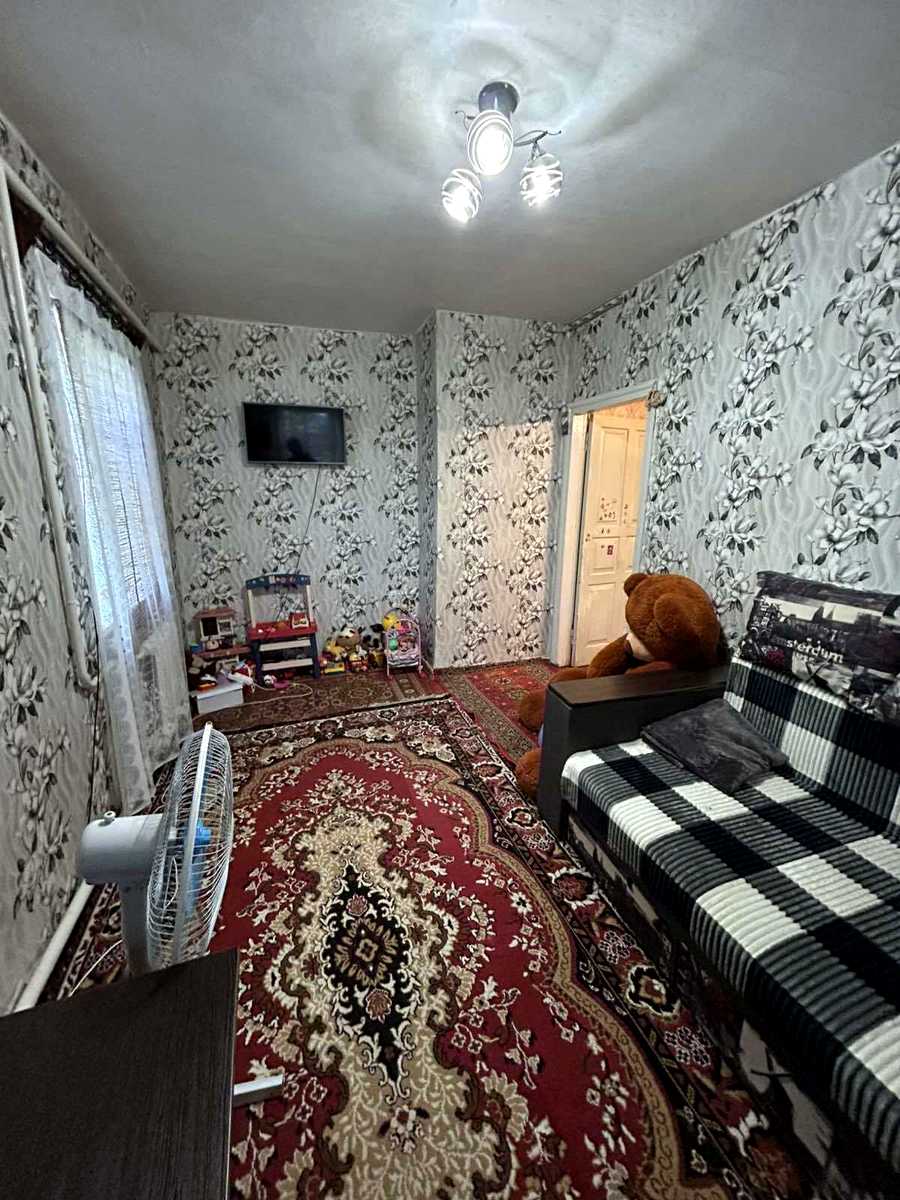 1877400814007751