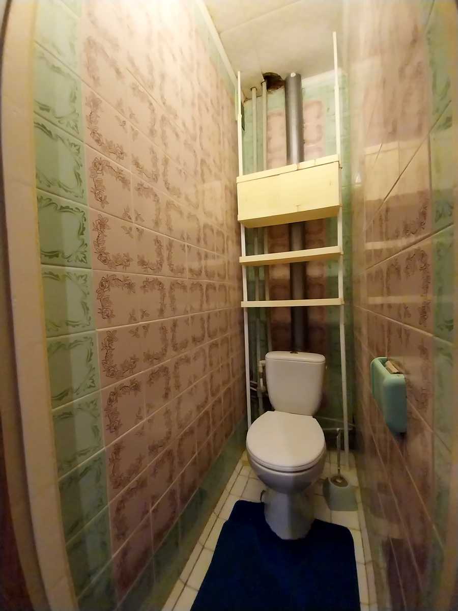 1877404124300676