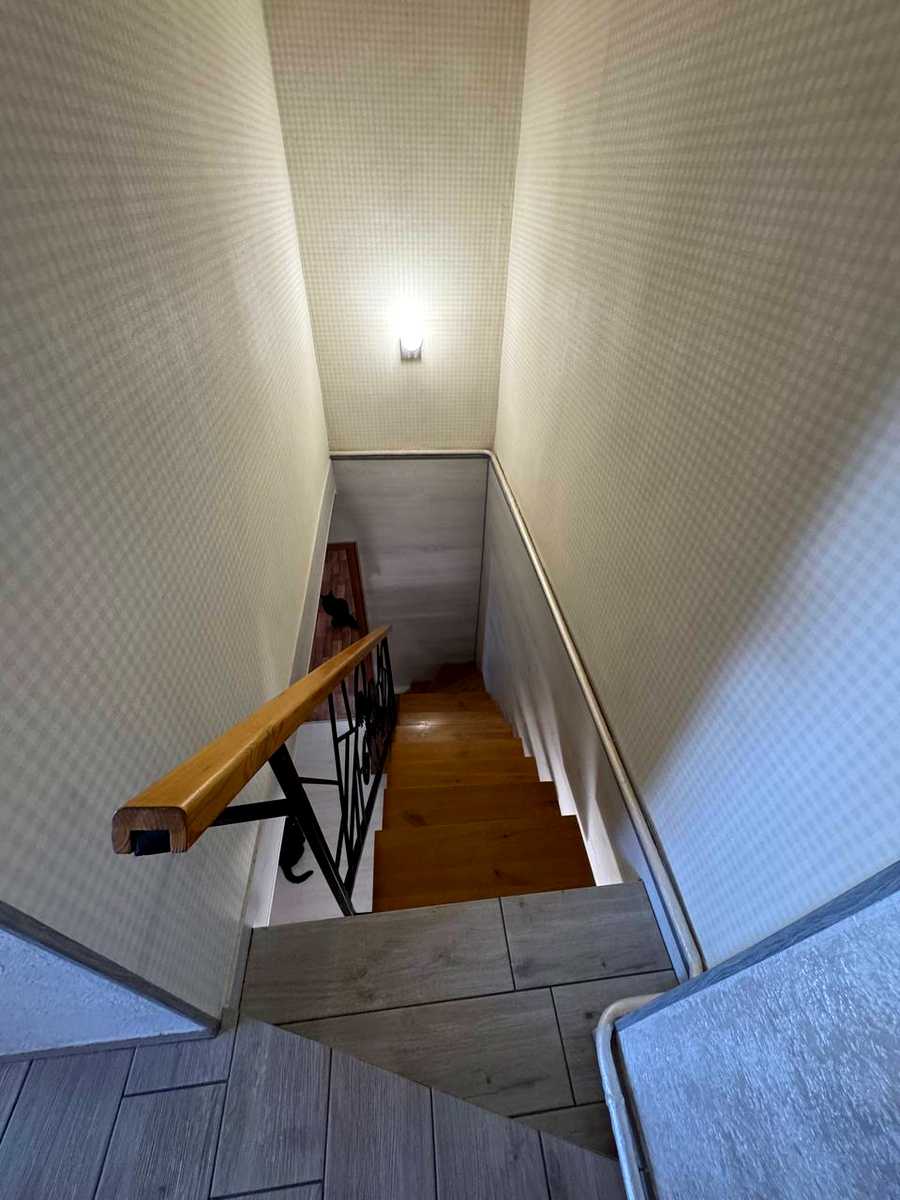 1877405783597319