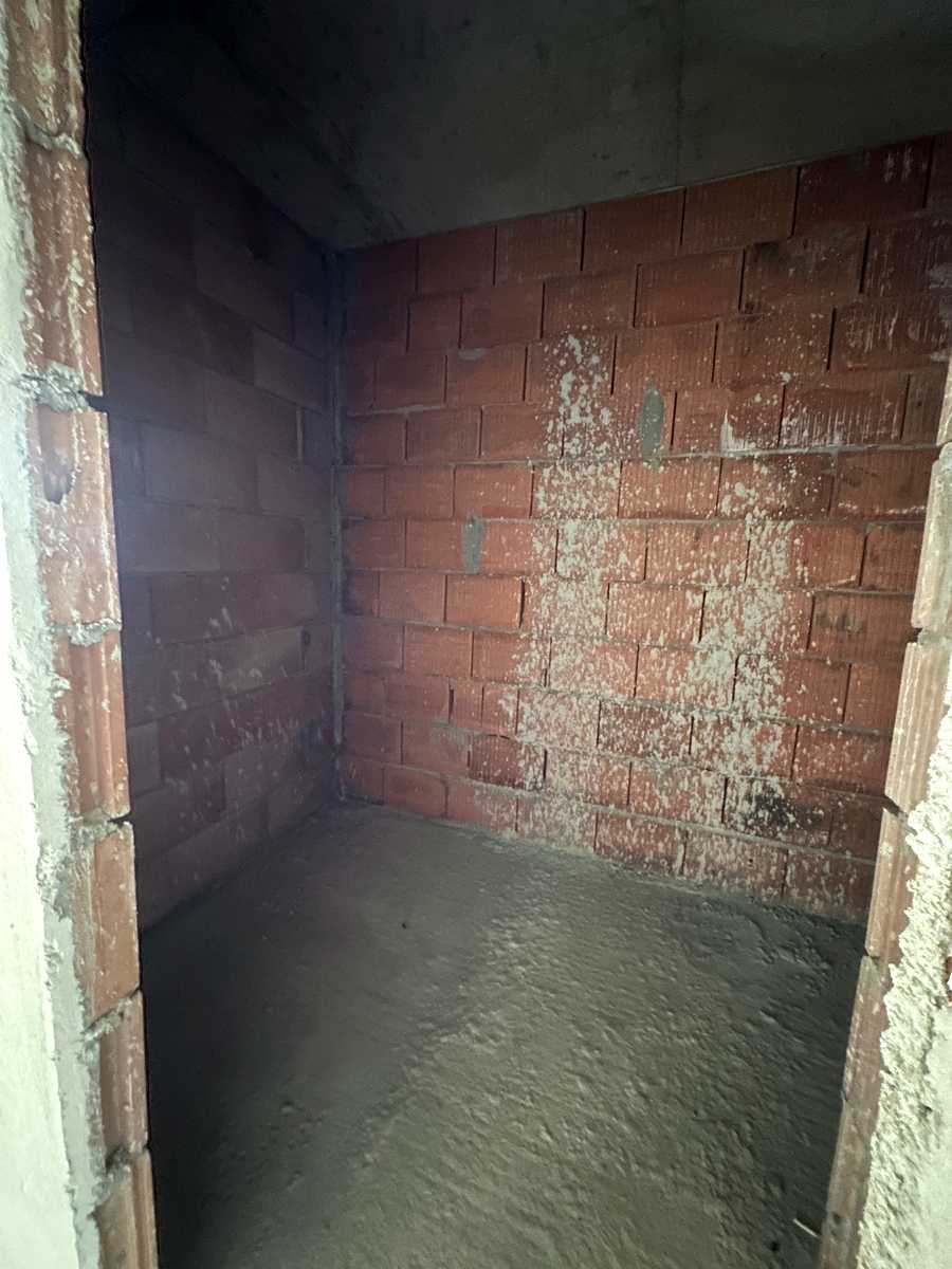 1877406842690801