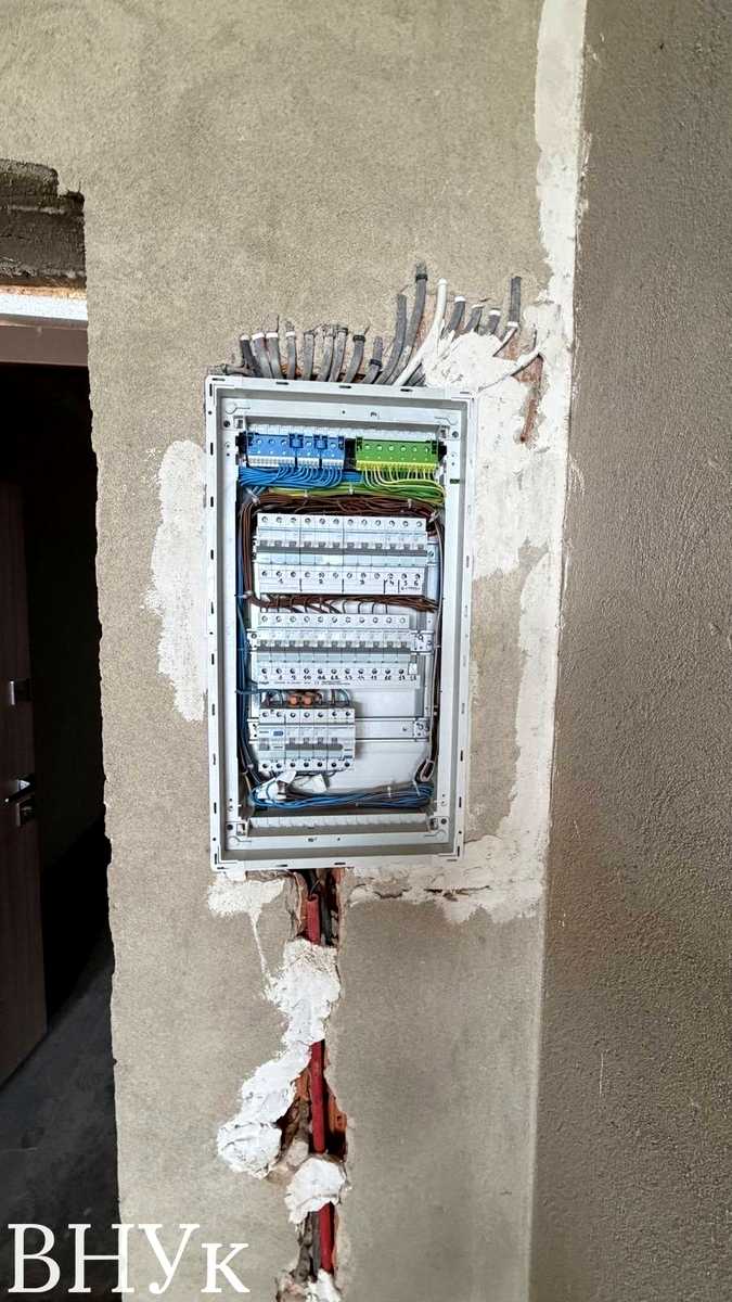 1877408959616852