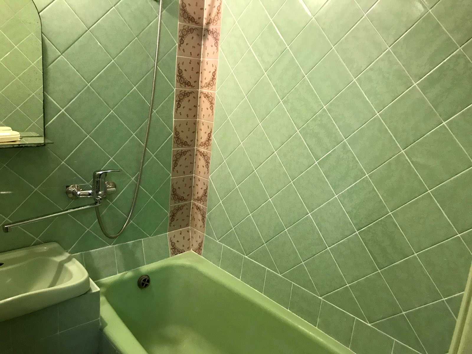1877410251217416