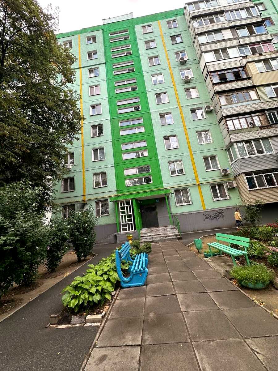 1877412270422151
