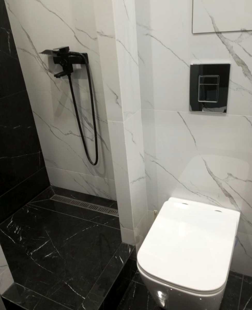 1877456389742711