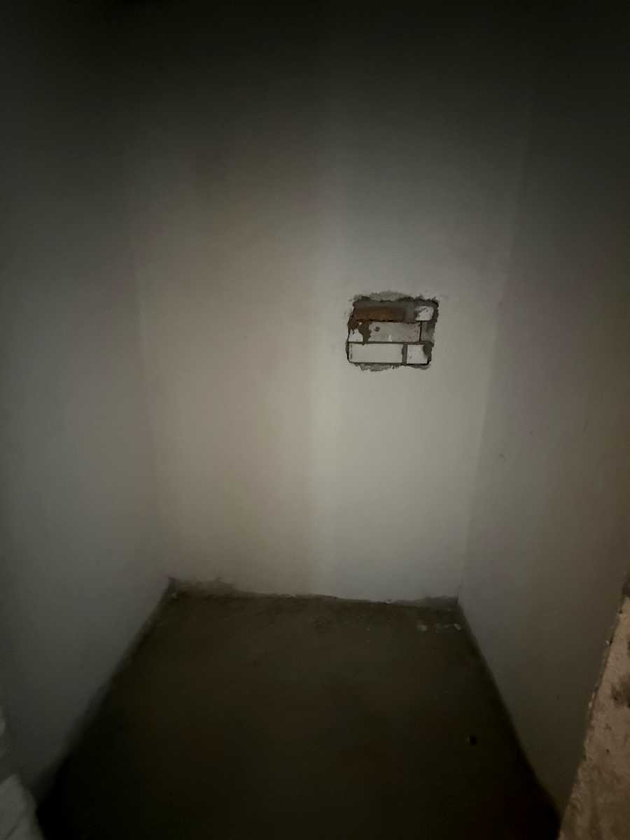1877463263623672