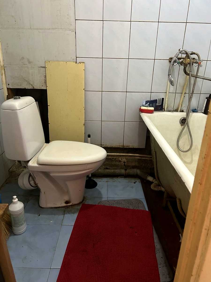 1877466282560676