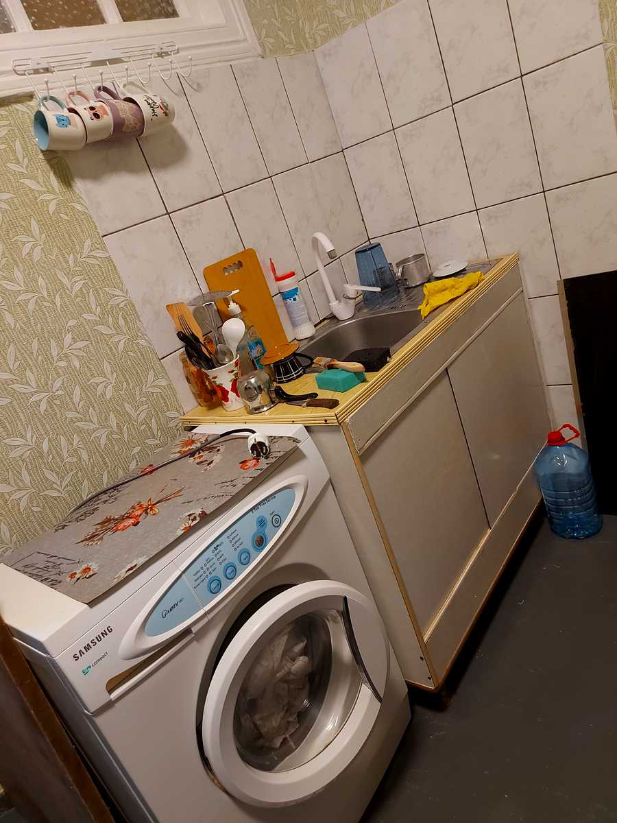 1877468783533722