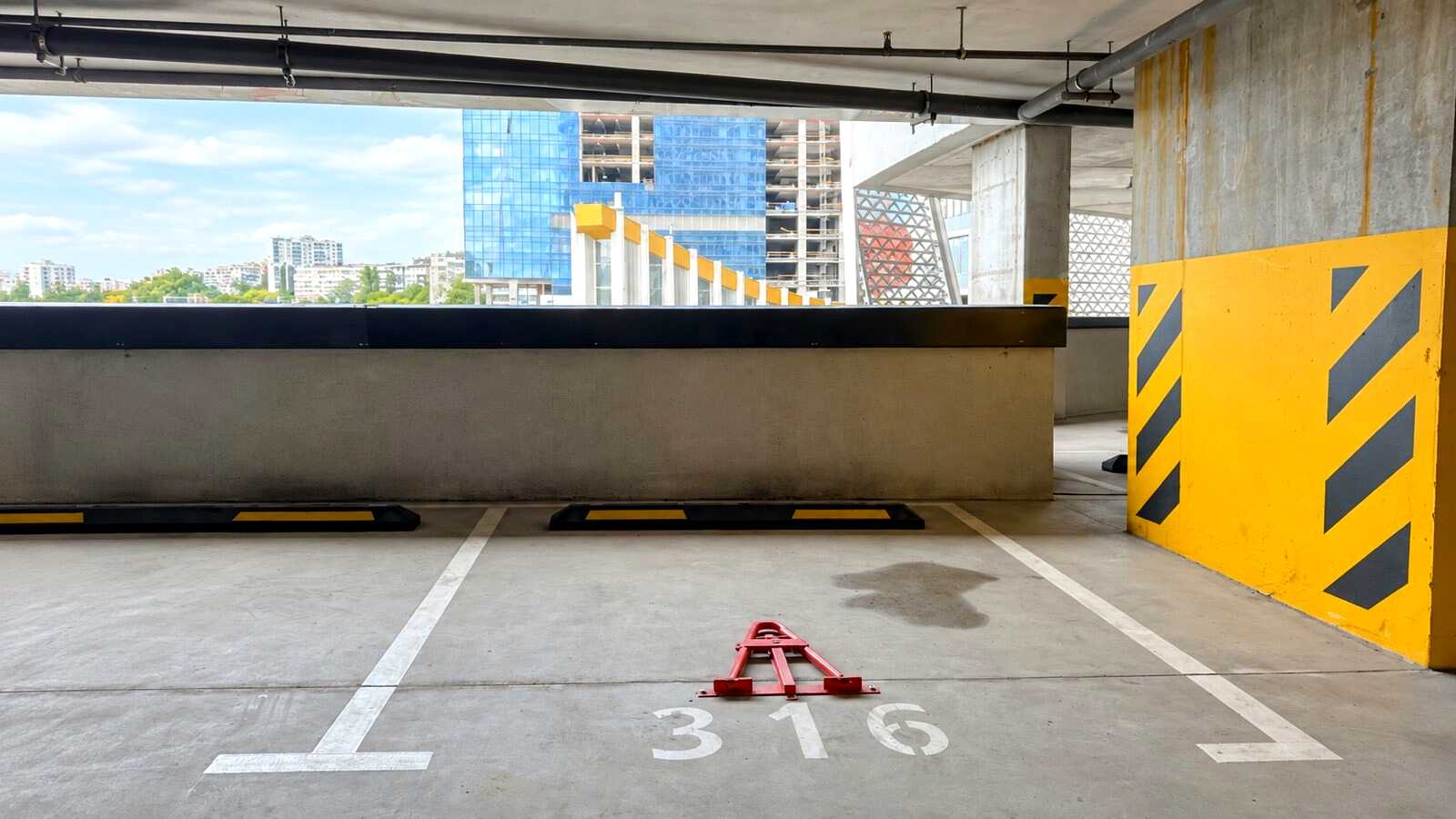 1877469672598912