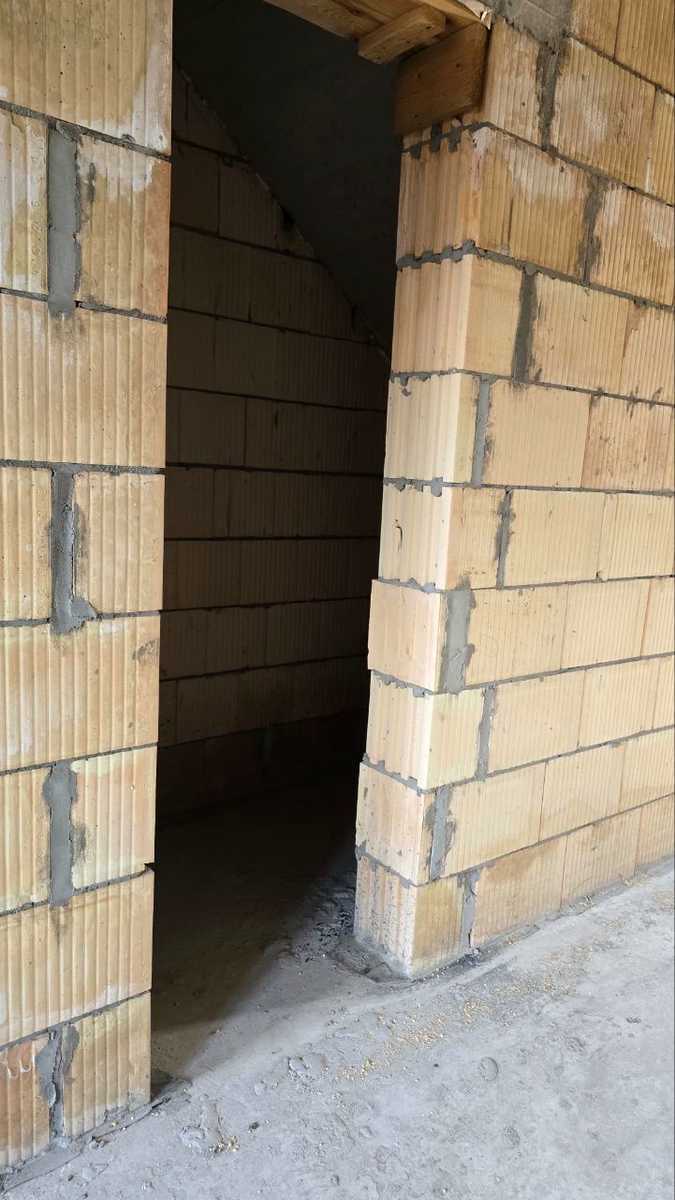 1877470459635981