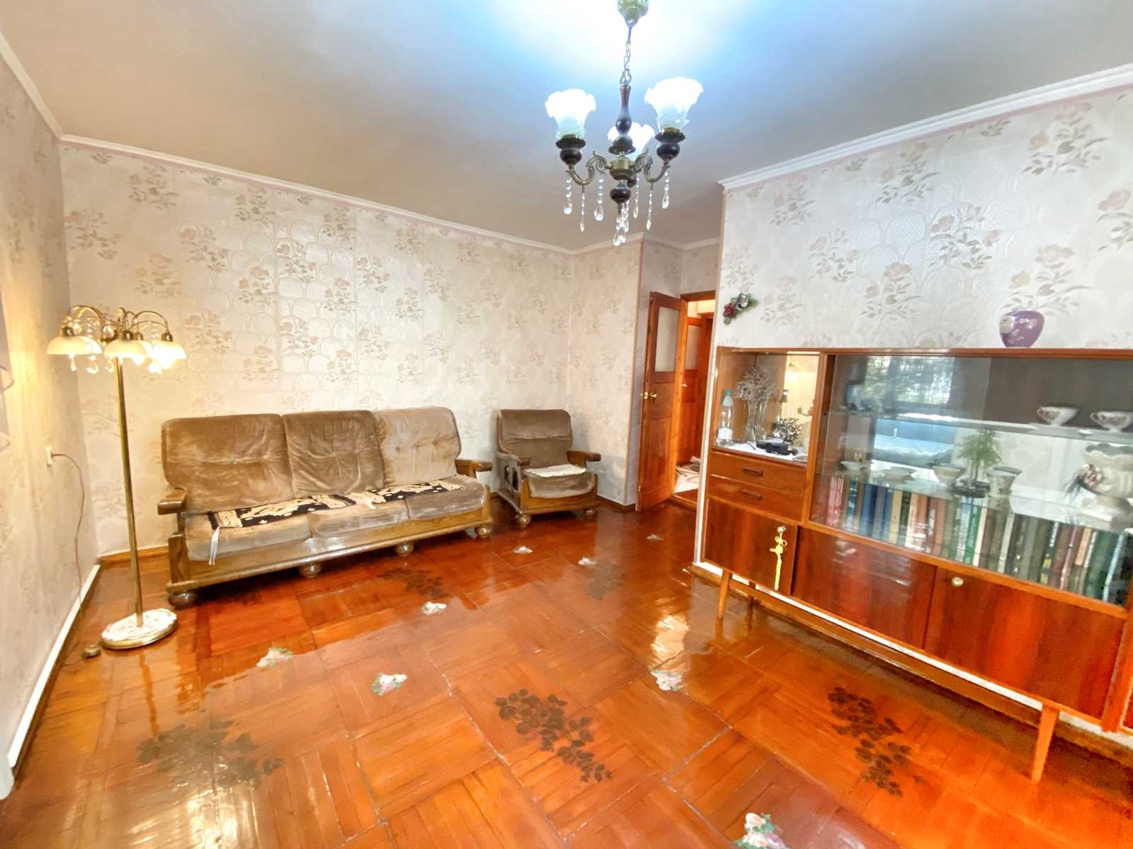 Многокомнатная квартира по адресу ул. Радостная (площадь 63 м²) - фото 12 Многокомнатная квартира по адресу ул. Радостная (площадь 63 м²) - Atlanta.ua - фото 12