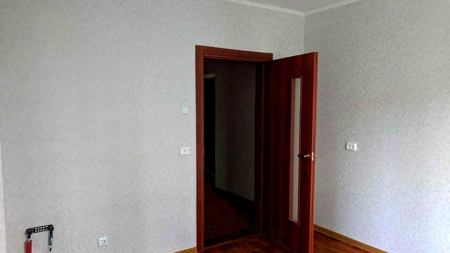 1877478301847331