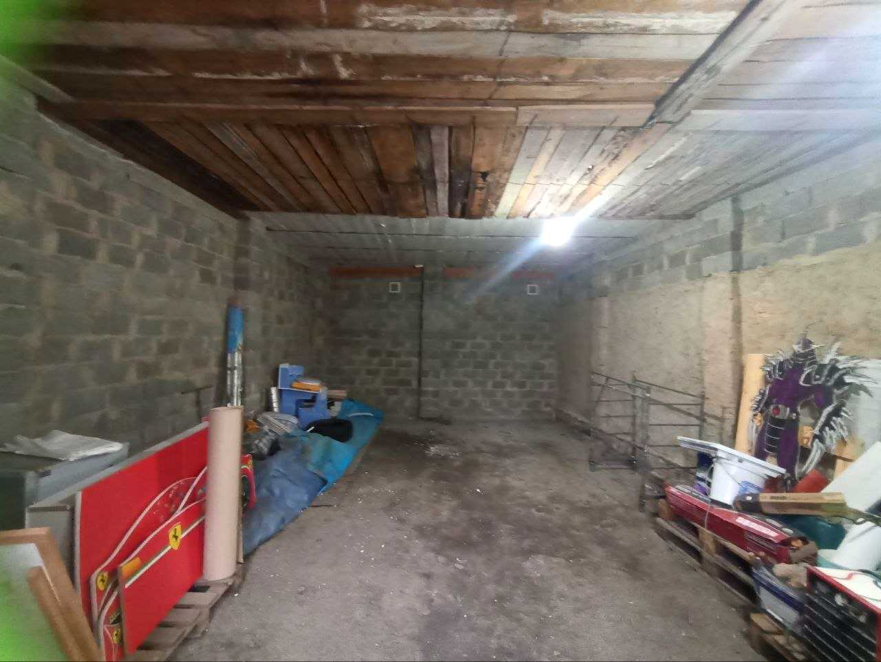 1877479768642998