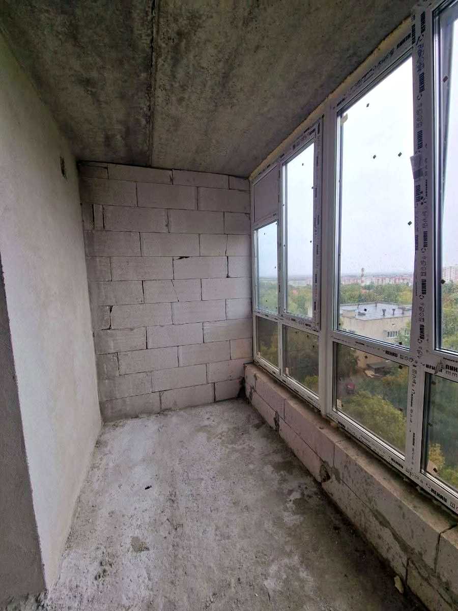 1877481831957228