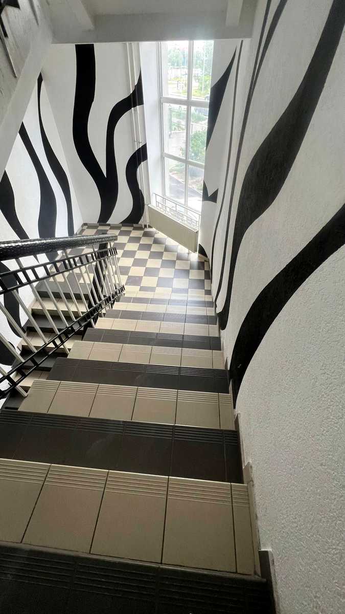 1877482303869741