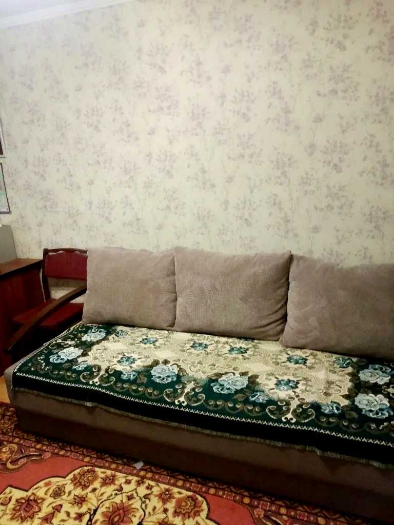1877483844842514
