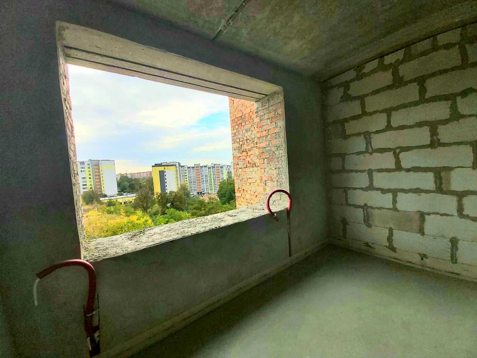 1877484863777734
