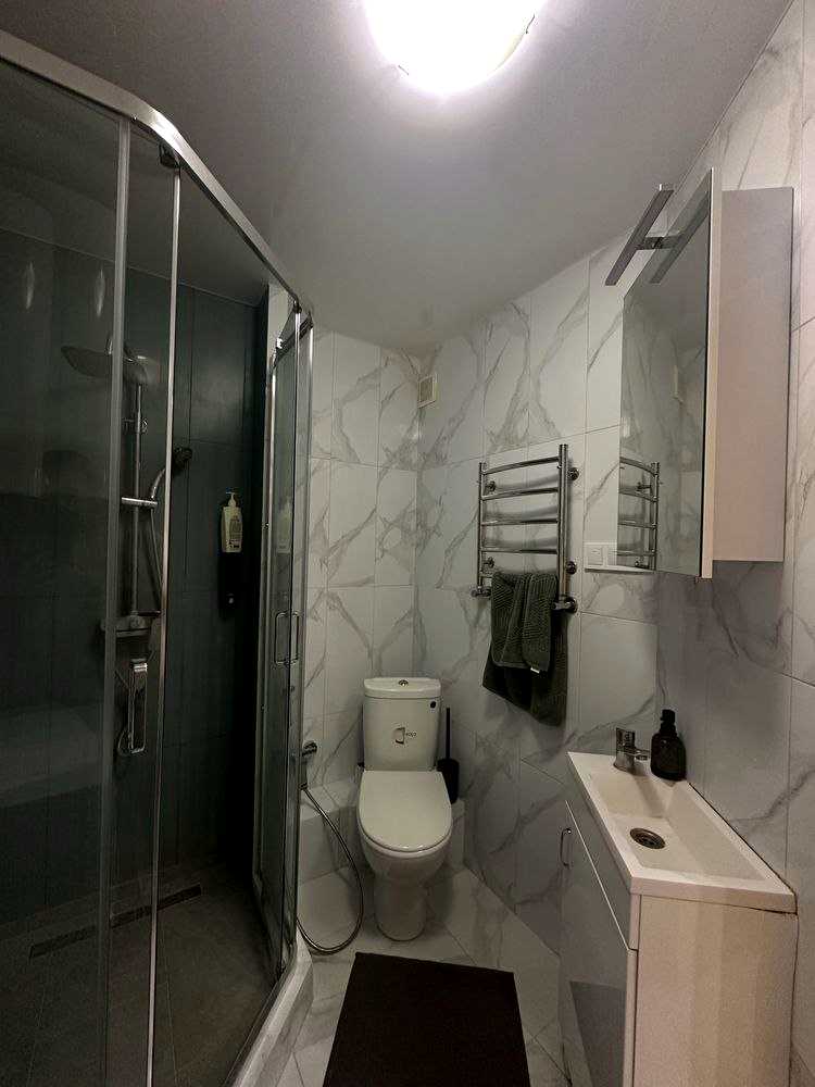 1877484929020282