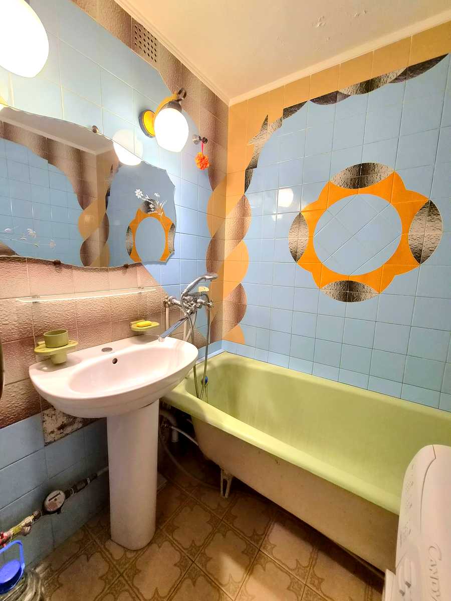 1877486035446599