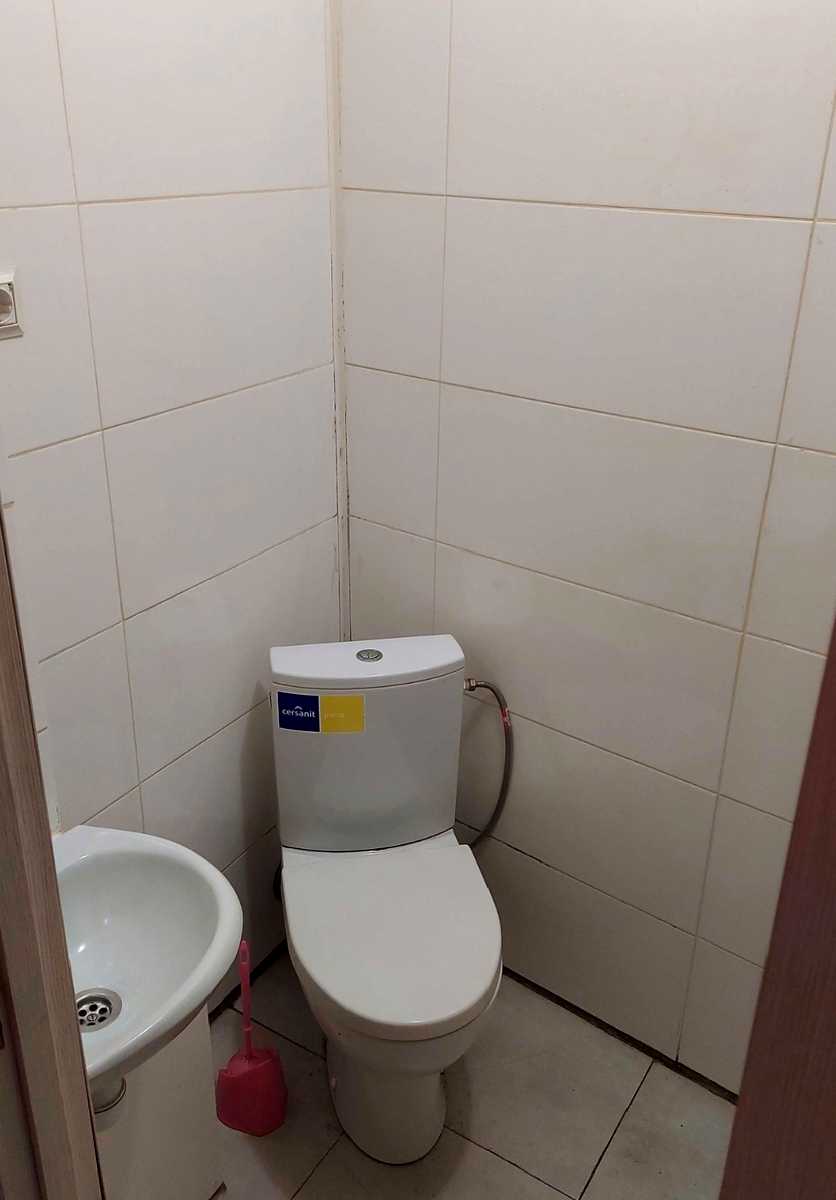 1877493330081597