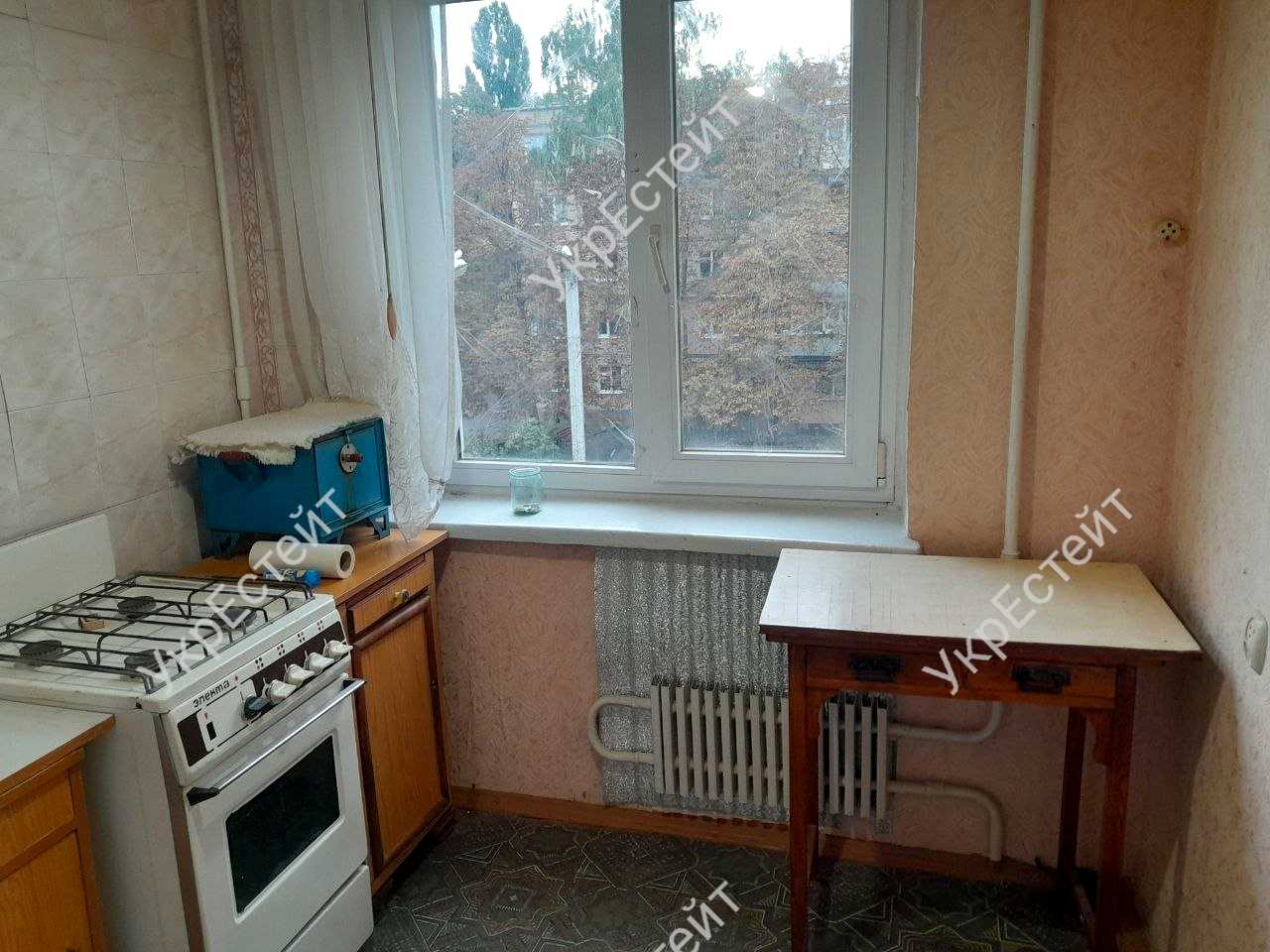 1877493580810577