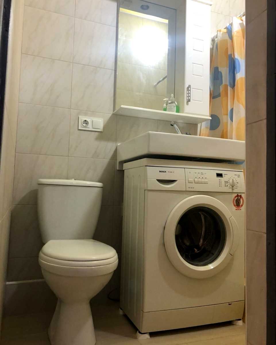 1877497159932579