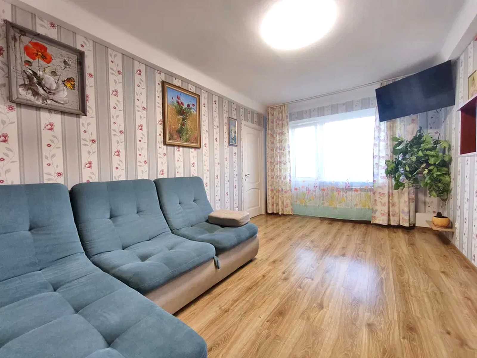 1877499434669722