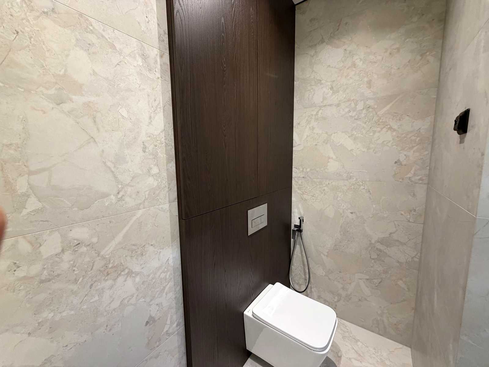 1877500027905225