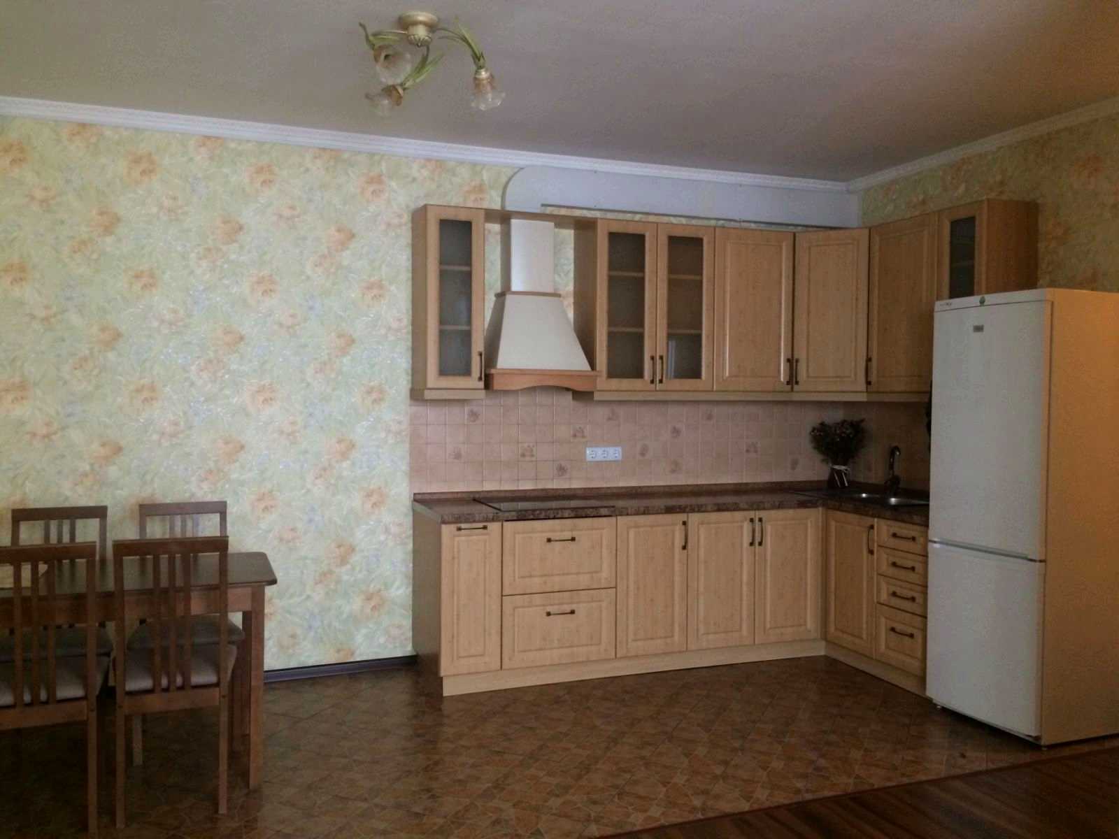 1877502322695798
