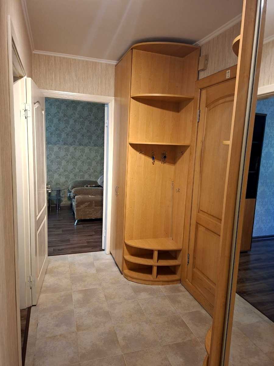 1877502787583300