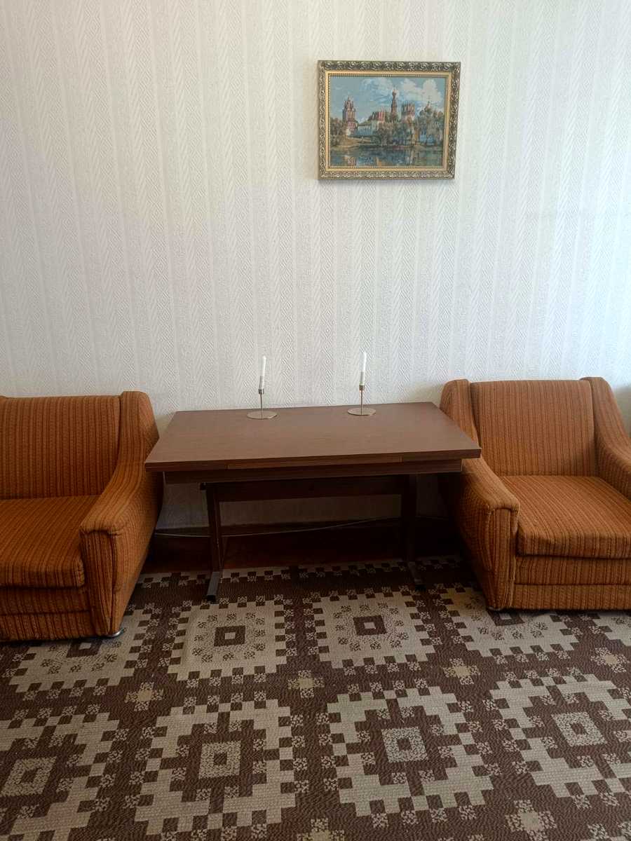 1877504449328154