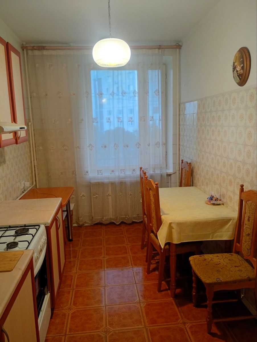 1877504450332916