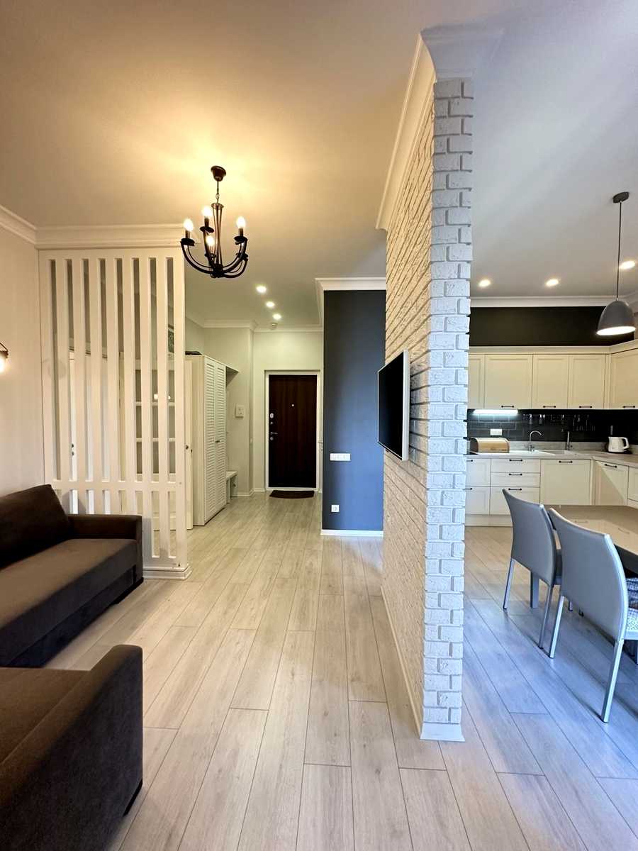 1877507239204416