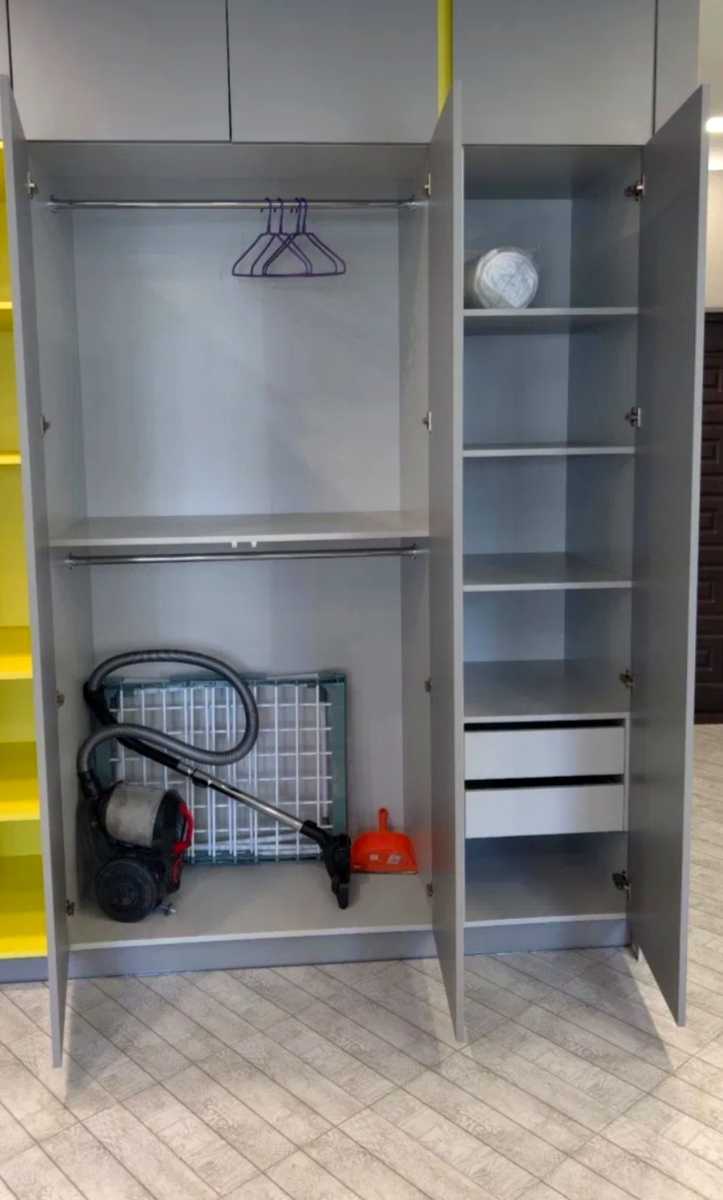 1877539898843914