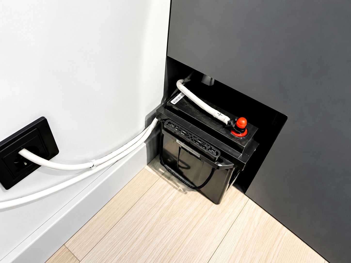 1877548514873088